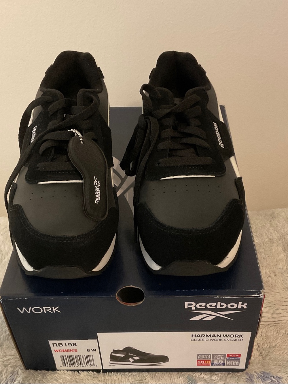 Reebok work sneakers composite toe